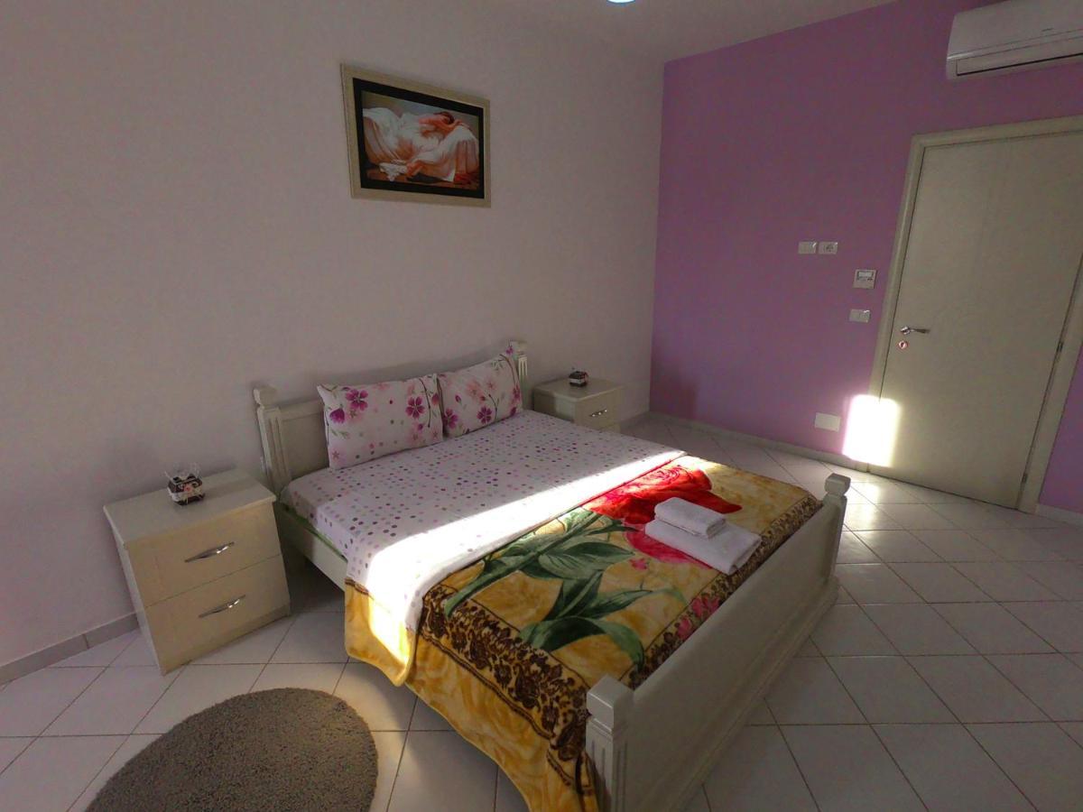 Hotel St.Pauli Shkodër Buitenkant foto