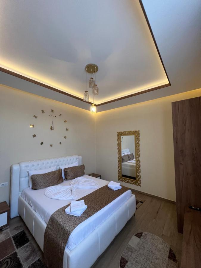Hotel St.Pauli Shkodër Buitenkant foto